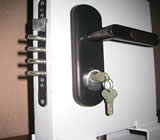 porta-de-seguranca-no-Jaú